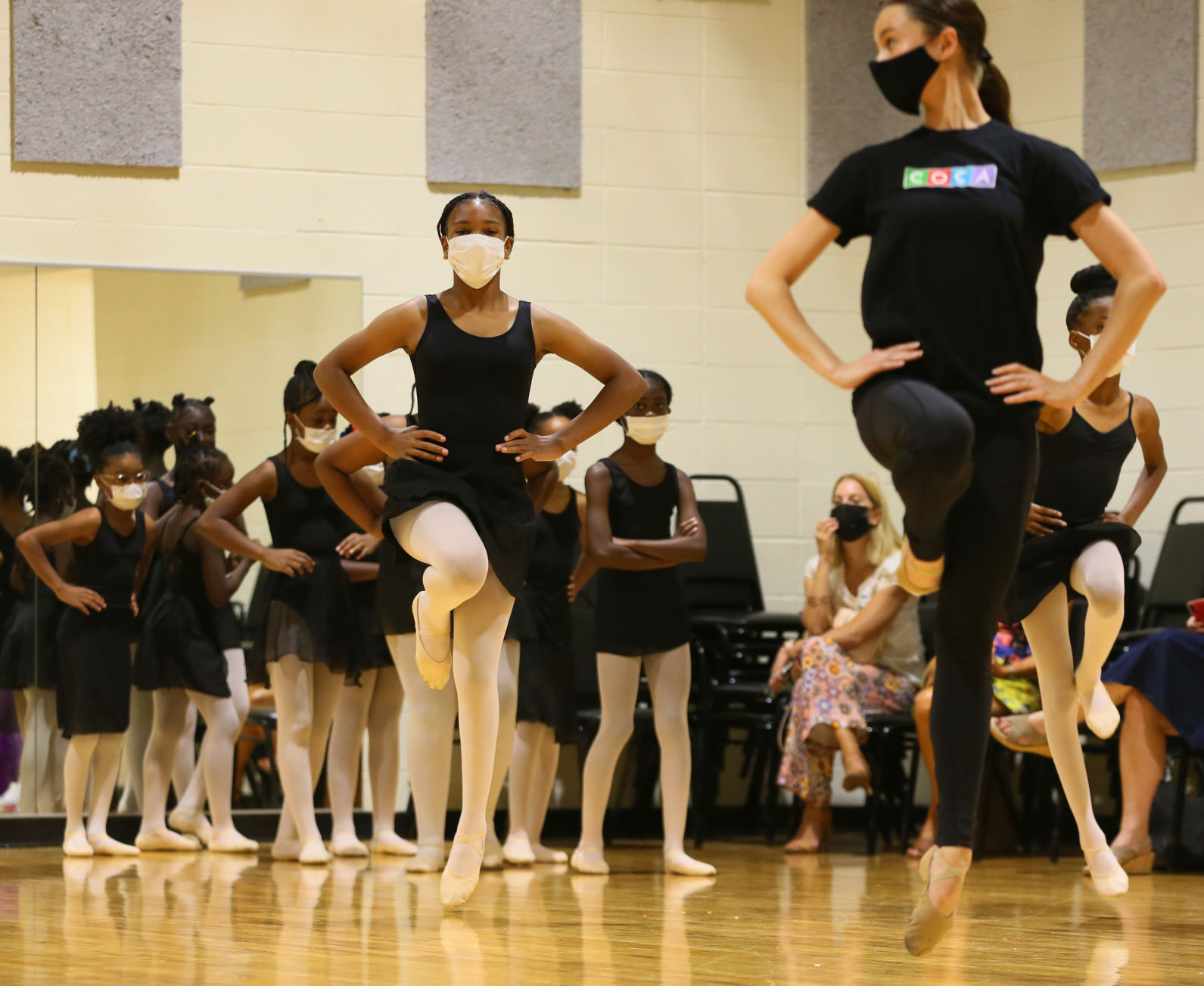 American Ballet Theatre instructor visits Boys & Girls Club